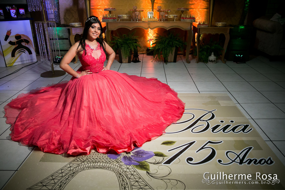 Mais uma linda debutante neste setembro, @Biia Rodrigues com Mãe @EdyeDani Rodrigues  e seu parentes e amigos, comemorarão uma linda festa!

Bartenter Show @Diversa Show

Cerimonial e decoração @Sirle lorena - GuilhermeRS