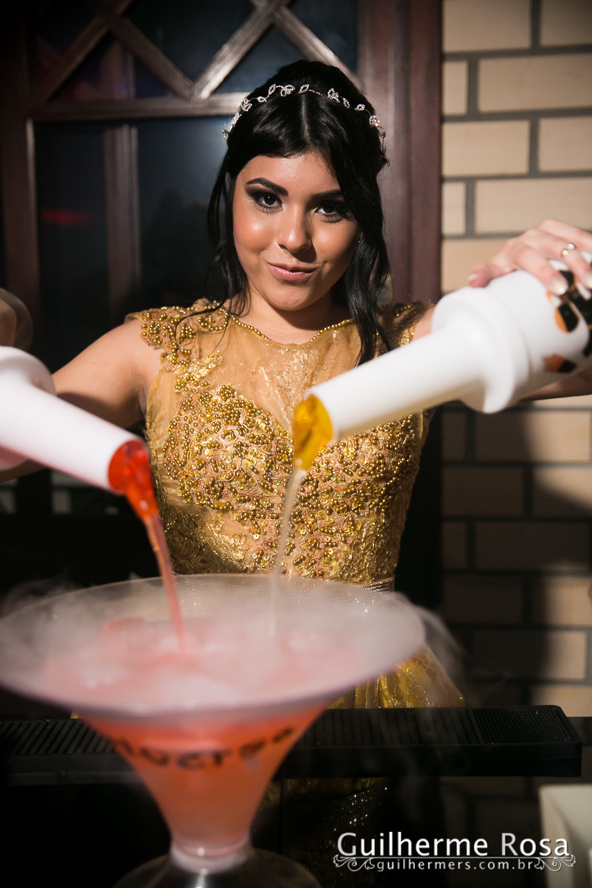 Mais uma linda debutante neste setembro, @Biia Rodrigues com Mãe @EdyeDani Rodrigues  e seu parentes e amigos, comemorarão uma linda festa!

Bartenter Show @Diversa Show

Cerimonial e decoração @Sirle lorena - GuilhermeRS