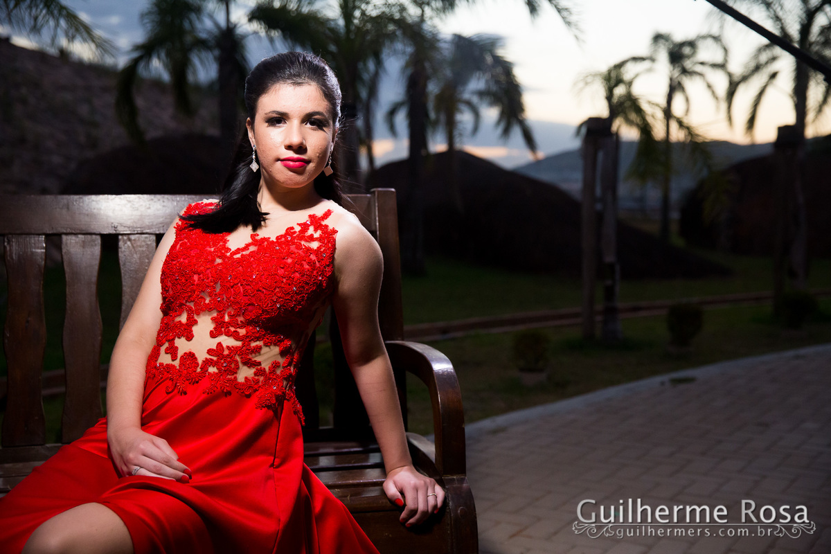 Book Fotografia da Jéssyca Silva Fagundes, locação; Paraíso espaço de eventos com make-up Edu Anselmo, e ajuda carinhosa de toda equipe e proprietários do Paraíso!-guilherme rosa fotografo-casamento-formatura-book