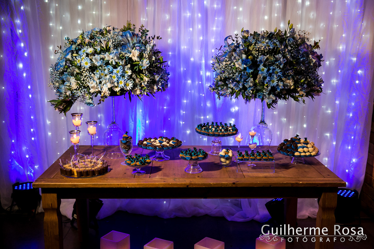 Formando;  @Rubens Flávio Villar

Colação de grau; FIERGS

Recepção;  Marquês Grill

Curso; #administração 

Ambientação e recepção:  HitaAmaral Design de Eventos
www.guilhermers.com.br