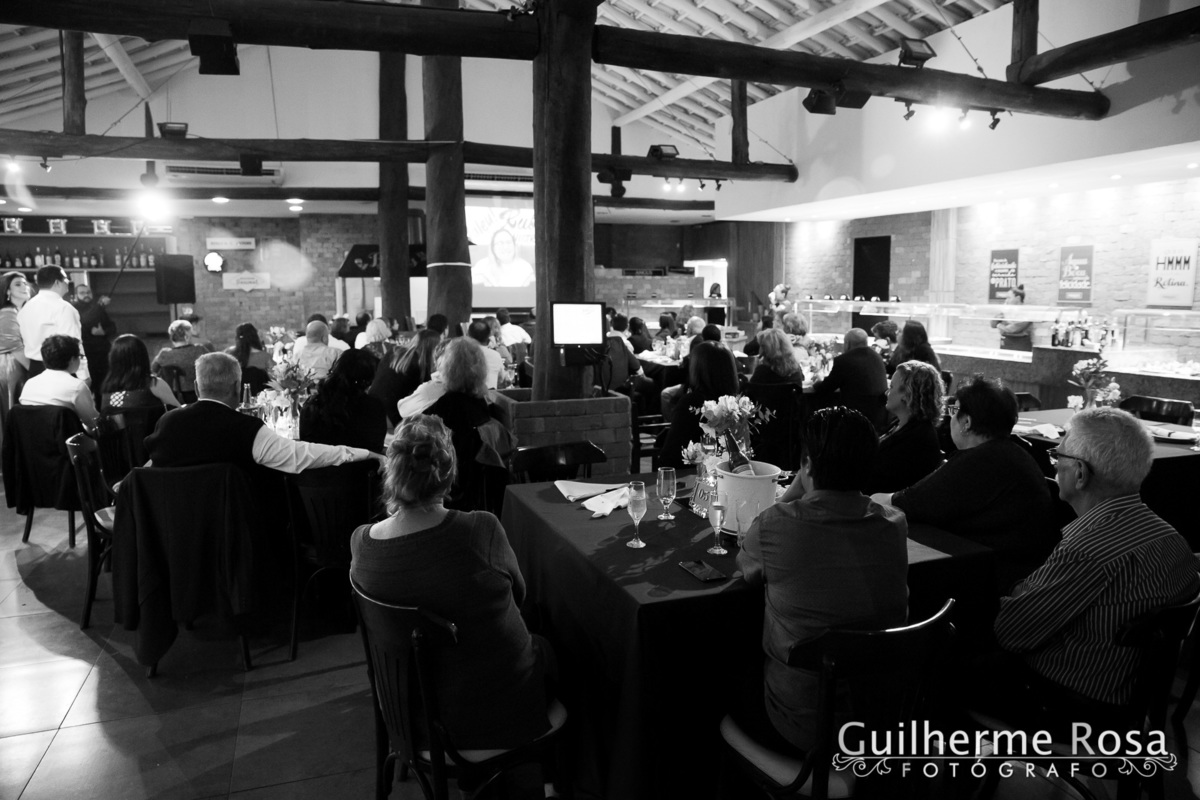 Formando;  @Rubens Flávio Villar

Colação de grau; FIERGS

Recepção;  Marquês Grill

Curso; #administração 

Ambientação e recepção:  HitaAmaral Design de Eventos
www.guilhermers.com.br