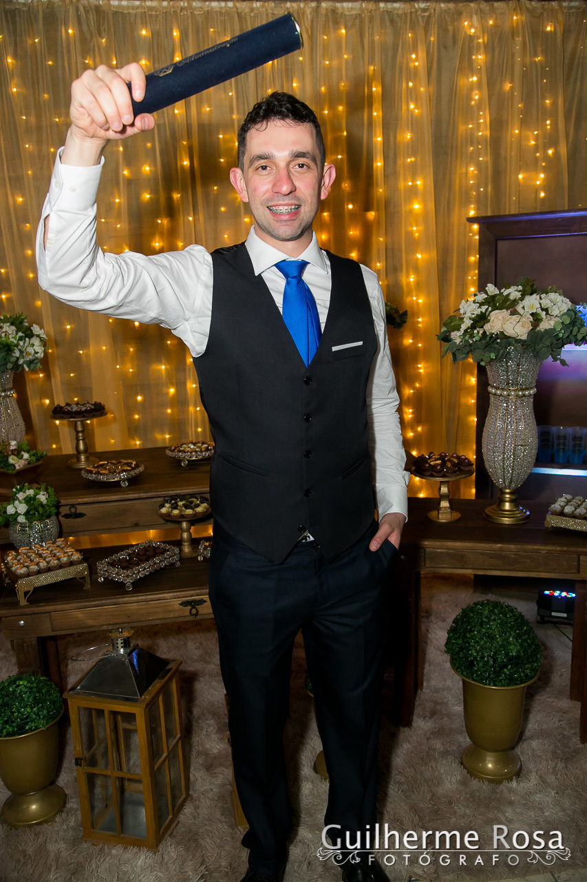 Formandos; @Jéssica Borba Nascente ,  @Renata Almeida  e  @Felipe Simionato

Recepção;  ACOJAVIN

Fotos; Anderson e Michaell - (FotoEquipe)
www.guilhermers.com.br