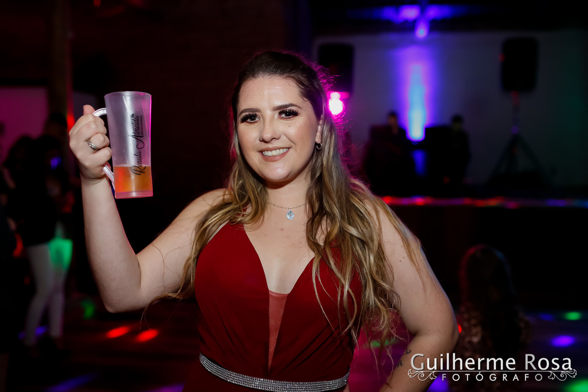 Formandos; @Jéssica Borba Nascente ,  @Renata Almeida  e  @Felipe Simionato

Recepção;  ACOJAVIN

Fotos; Anderson e Michaell - (FotoEquipe)
www.guilhermers.com.br