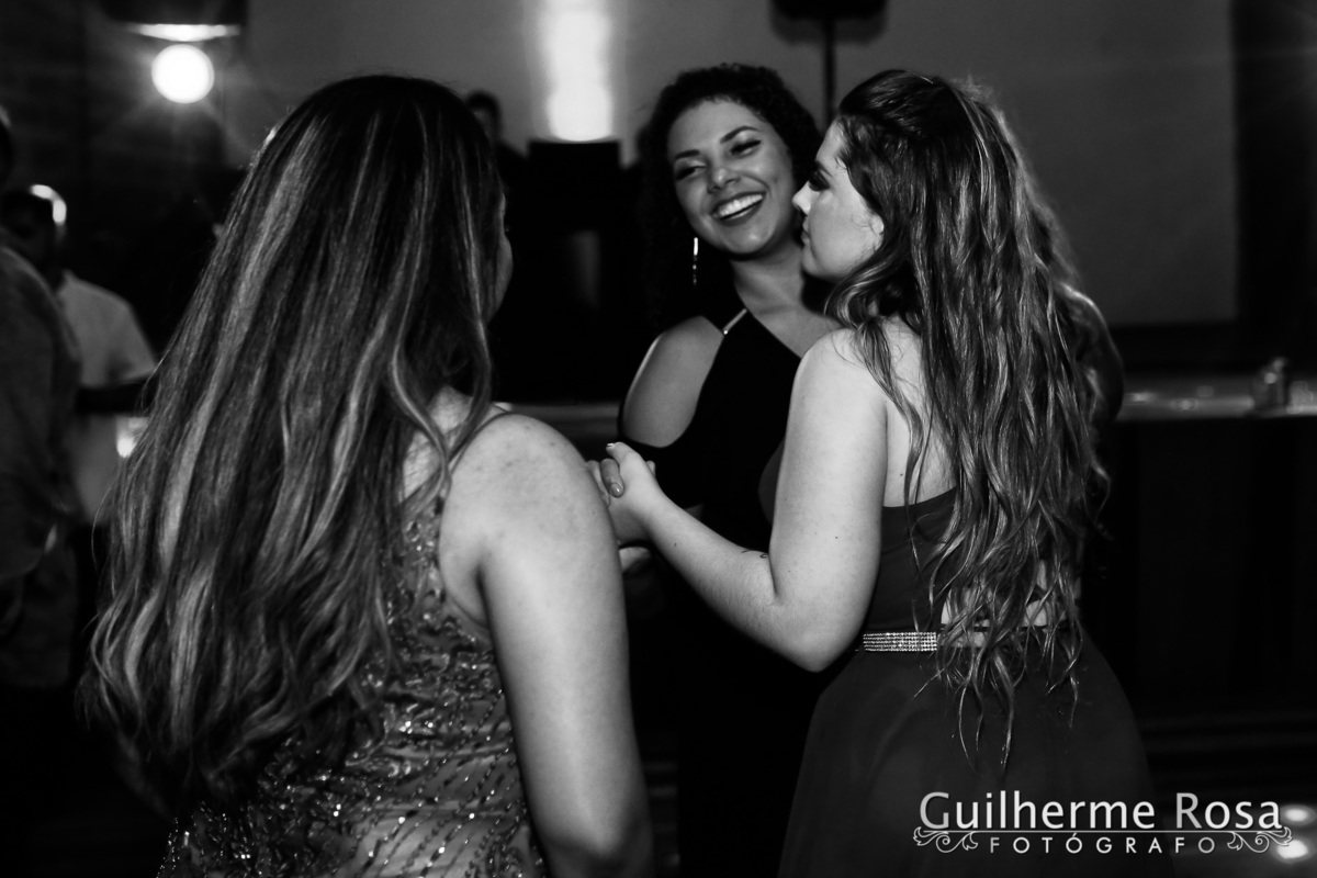 Formandos; @Jéssica Borba Nascente ,  @Renata Almeida  e  @Felipe Simionato

Recepção;  ACOJAVIN

Fotos; Anderson e Michaell - (FotoEquipe)
www.guilhermers.com.br