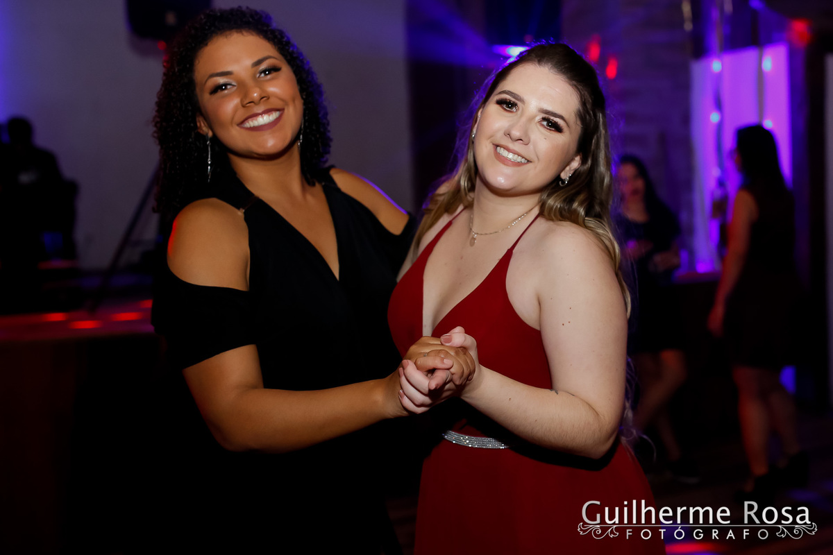 Formandos; @Jéssica Borba Nascente ,  @Renata Almeida  e  @Felipe Simionato

Recepção;  ACOJAVIN

Fotos; Anderson e Michaell - (FotoEquipe)
www.guilhermers.com.br