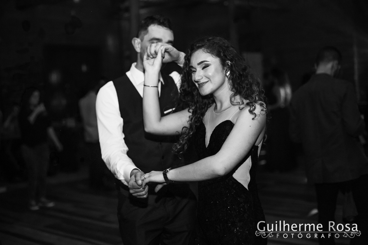 Formandos; @Jéssica Borba Nascente ,  @Renata Almeida  e  @Felipe Simionato

Recepção;  ACOJAVIN

Fotos; Anderson e Michaell - (FotoEquipe)
www.guilhermers.com.br