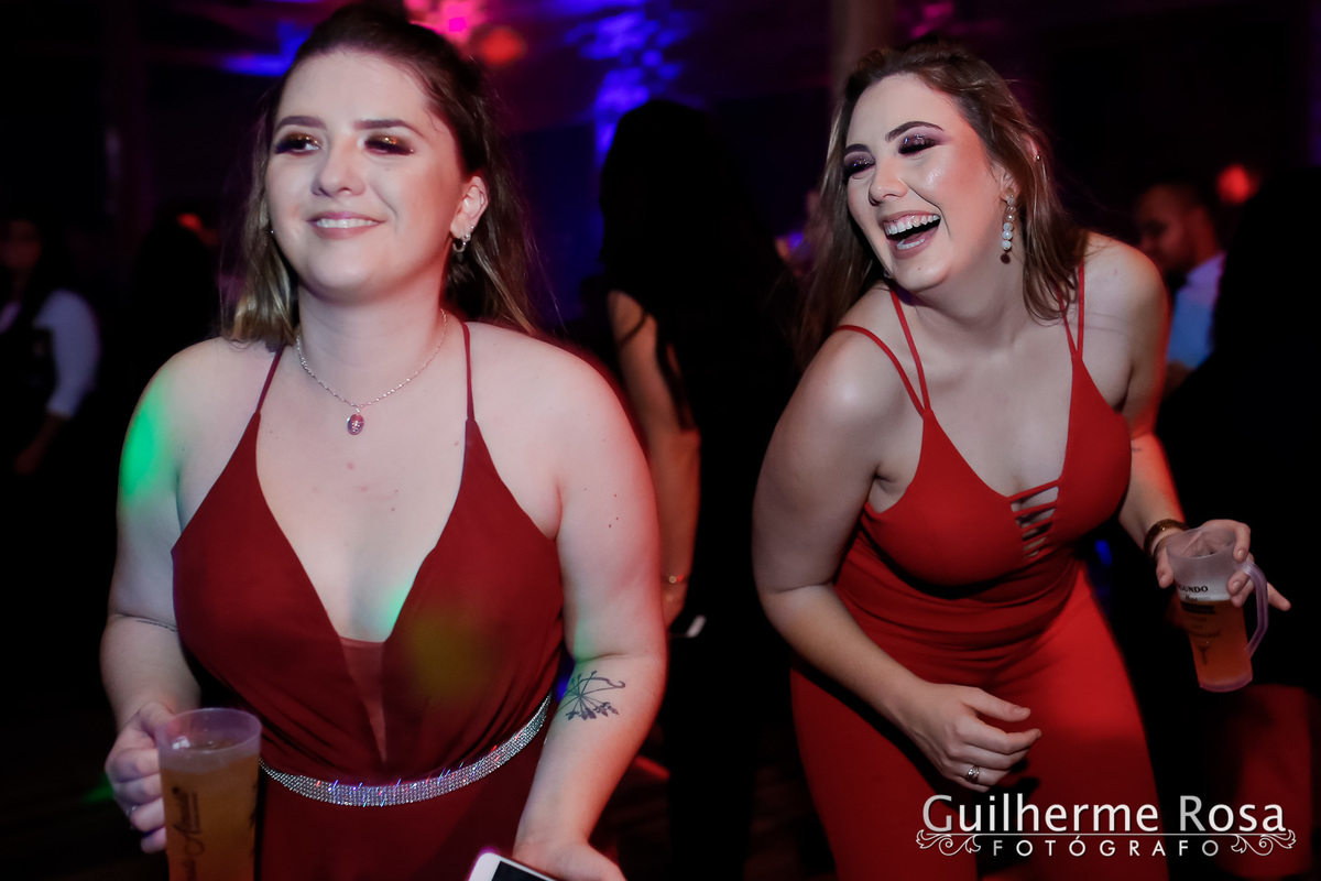 Formandos; @Jéssica Borba Nascente ,  @Renata Almeida  e  @Felipe Simionato

Recepção;  ACOJAVIN

Fotos; Anderson e Michaell - (FotoEquipe)
www.guilhermers.com.br