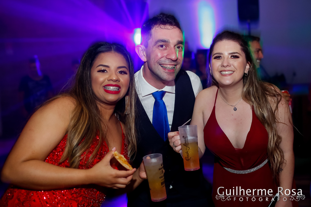 Formandos; @Jéssica Borba Nascente ,  @Renata Almeida  e  @Felipe Simionato

Recepção;  ACOJAVIN

Fotos; Anderson e Michaell - (FotoEquipe)
www.guilhermers.com.br