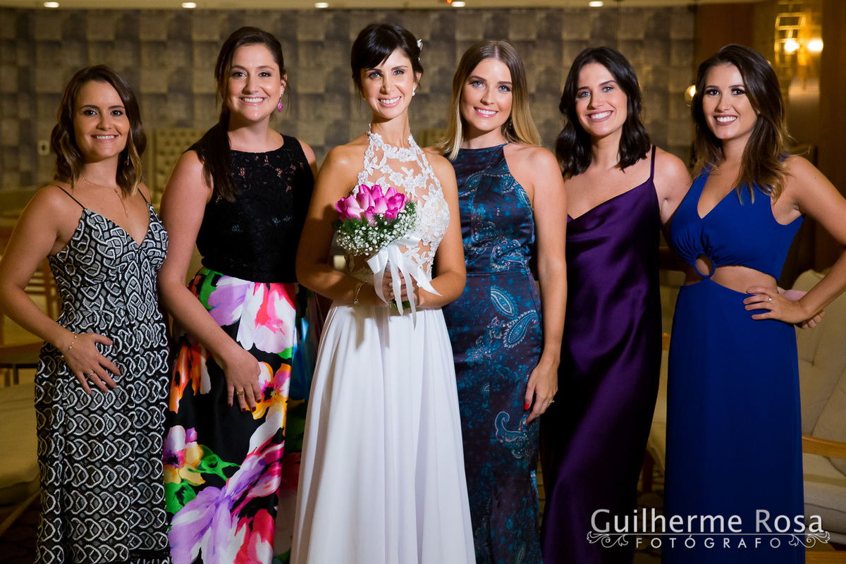 Lindo casamento  com os queridos @brunaratz & @vinicios, cerimônia e recepção no @gnuniao com @teredeluca64 Anderson Escouto  e Vladimir
Grêmio Náutico União salão Deposito1-Boate-Hotel Sheraton - guilhermers