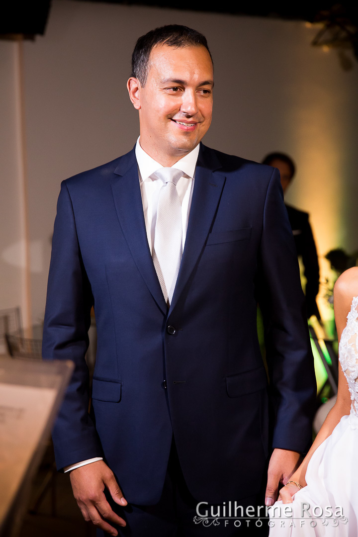 Lindo casamento  com os queridos @brunaratz & @vinicios, cerimônia e recepção no @gnuniao com @teredeluca64 Anderson Escouto  e Vladimir
Grêmio Náutico União salão Deposito1-Boate-Hotel Sheraton - guilhermers