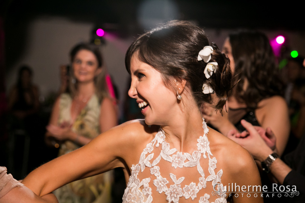 Lindo casamento  com os queridos @brunaratz & @vinicios, cerimônia e recepção no @gnuniao com @teredeluca64 Anderson Escouto  e Vladimir
Grêmio Náutico União salão Deposito1-Boate-Hotel Sheraton - guilhermers