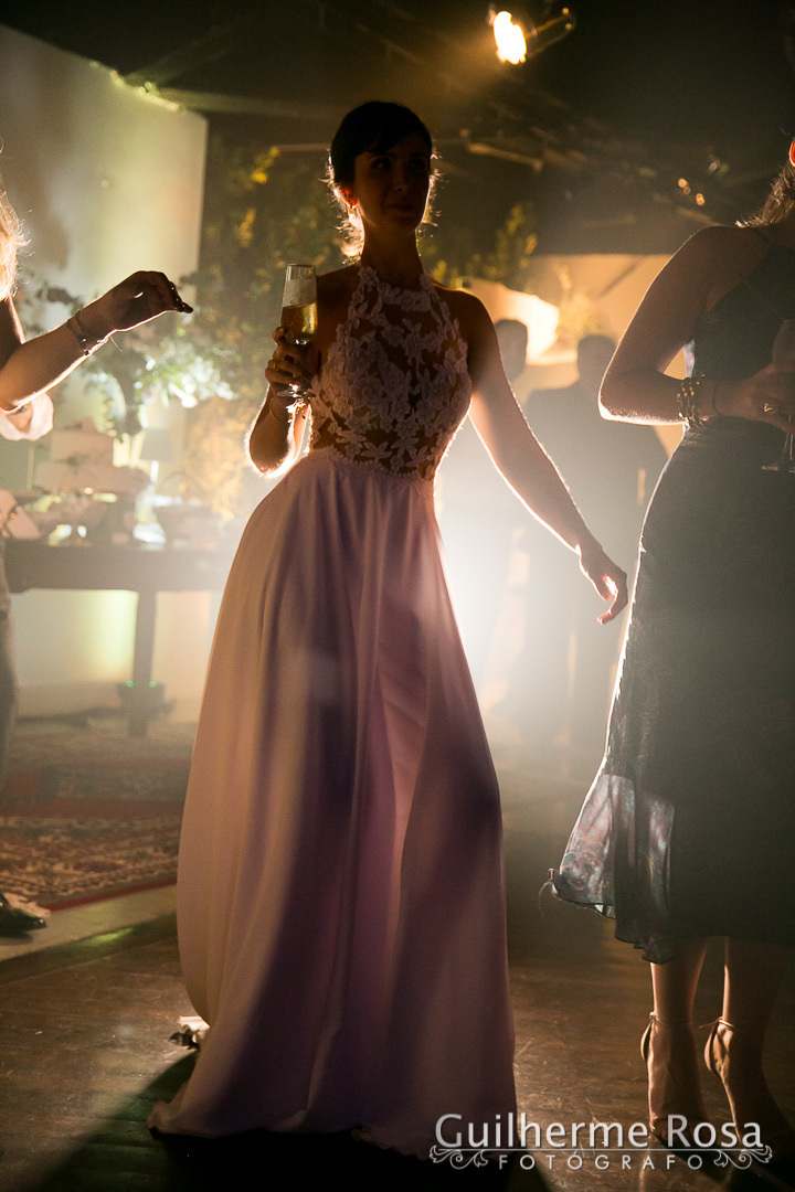 Lindo casamento  com os queridos @brunaratz & @vinicios, cerimônia e recepção no @gnuniao com @teredeluca64 Anderson Escouto  e Vladimir
Grêmio Náutico União salão Deposito1-Boate-Hotel Sheraton - guilhermers