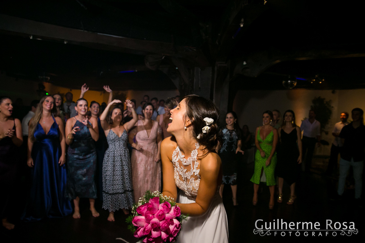 Lindo casamento  com os queridos @brunaratz & @vinicios, cerimônia e recepção no @gnuniao com @teredeluca64 Anderson Escouto  e Vladimir
Grêmio Náutico União salão Deposito1-Boate-Hotel Sheraton - guilhermers