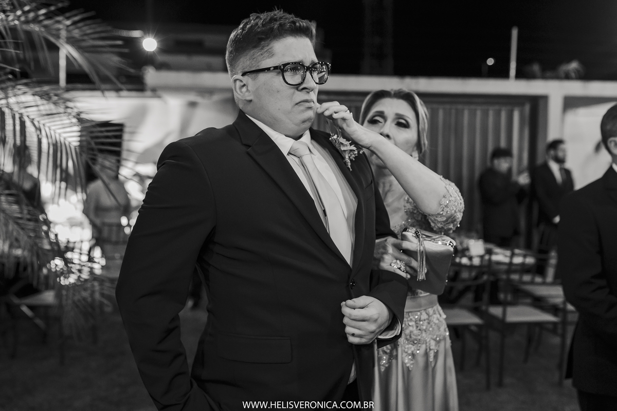 emoção no casamento