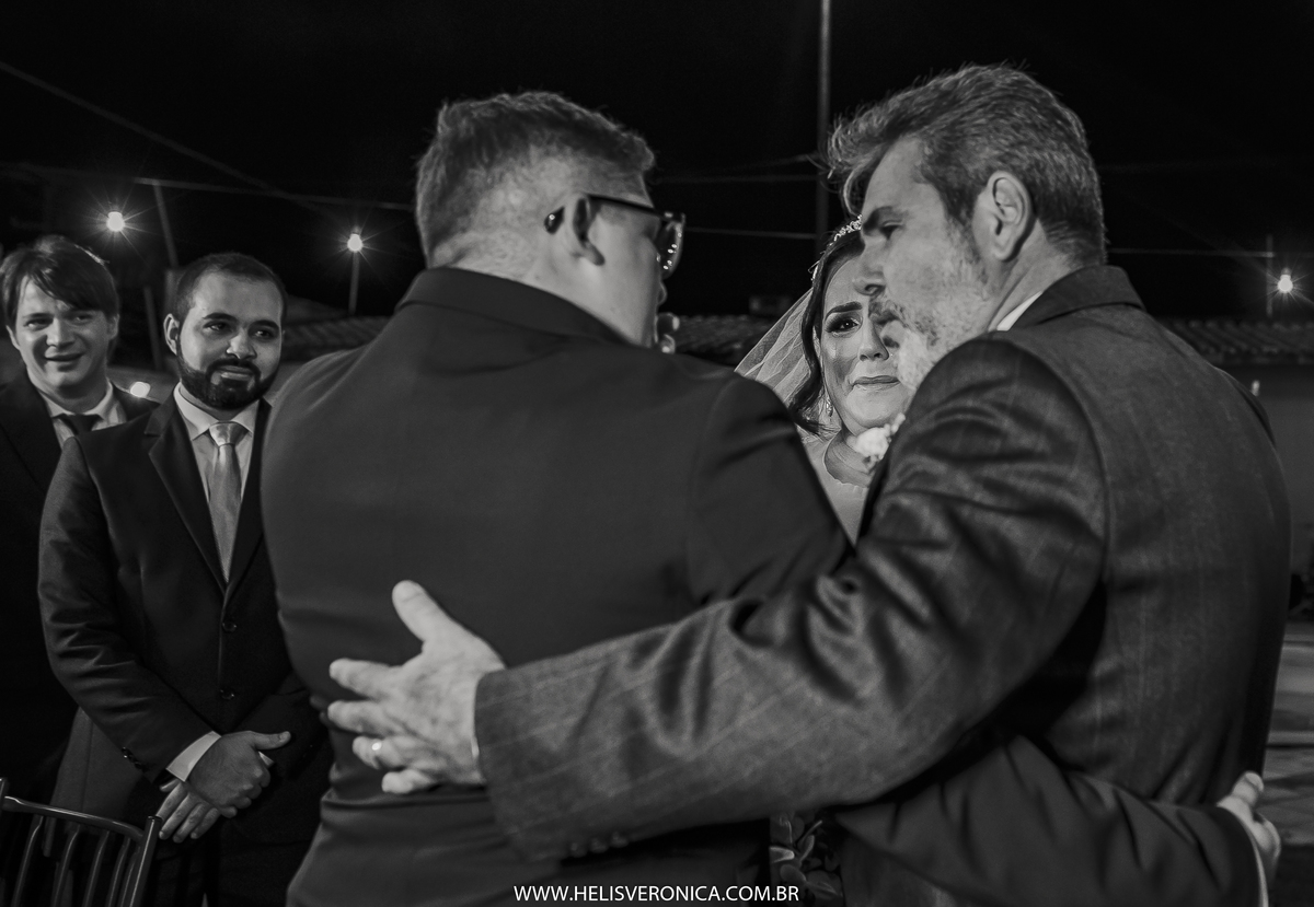 emoção no casamento