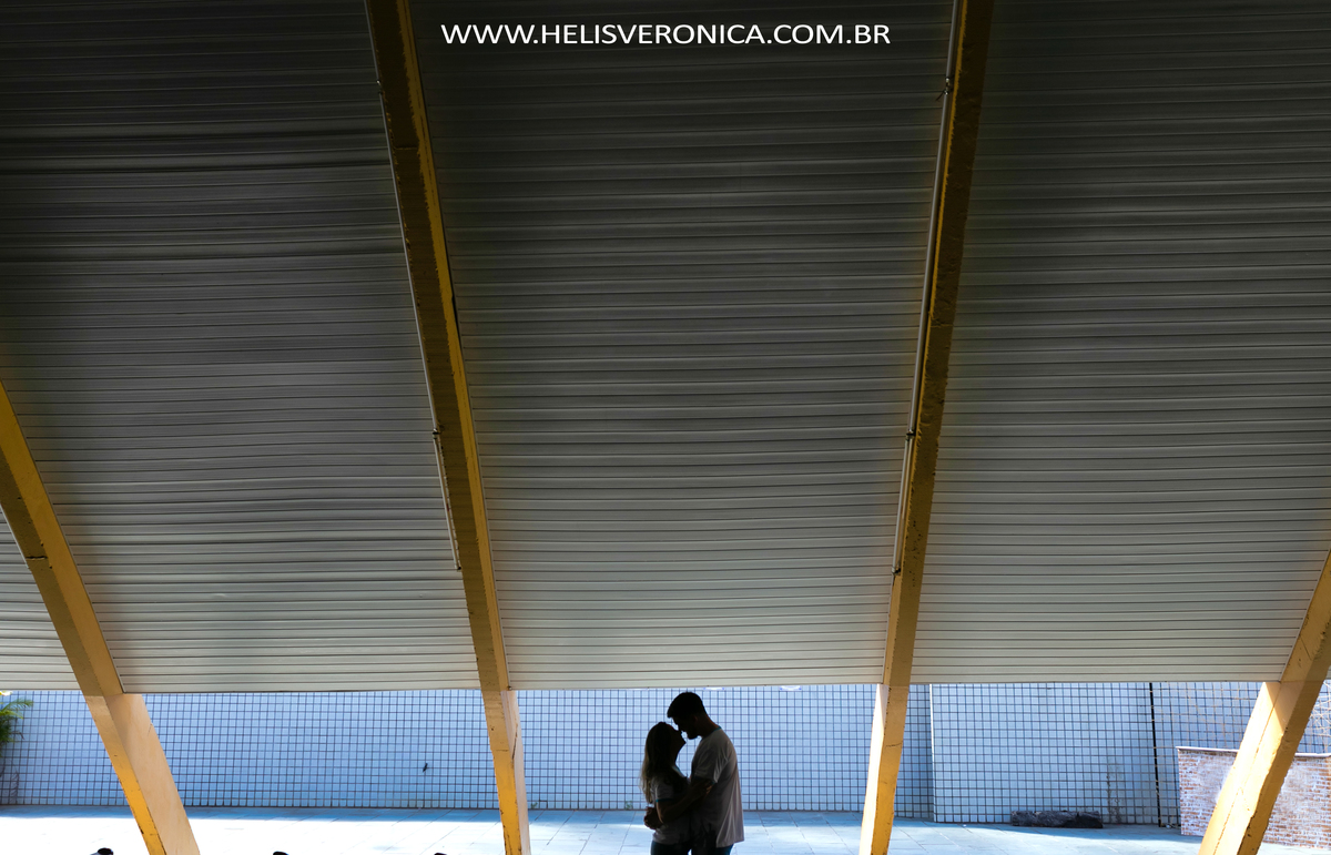 ensaio casal na igreja