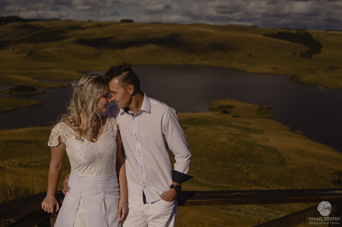 ensaio de casal, pre casamento, pre wedding, ensaio de casal no campo, casal no campo, fotografia de casal, Ismael Steffen Fotografia