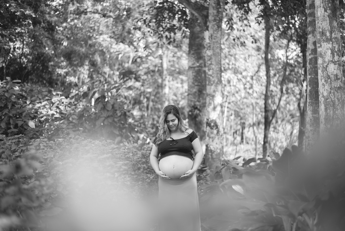 gestante fotografando no jardim botânico rio de janeiro
