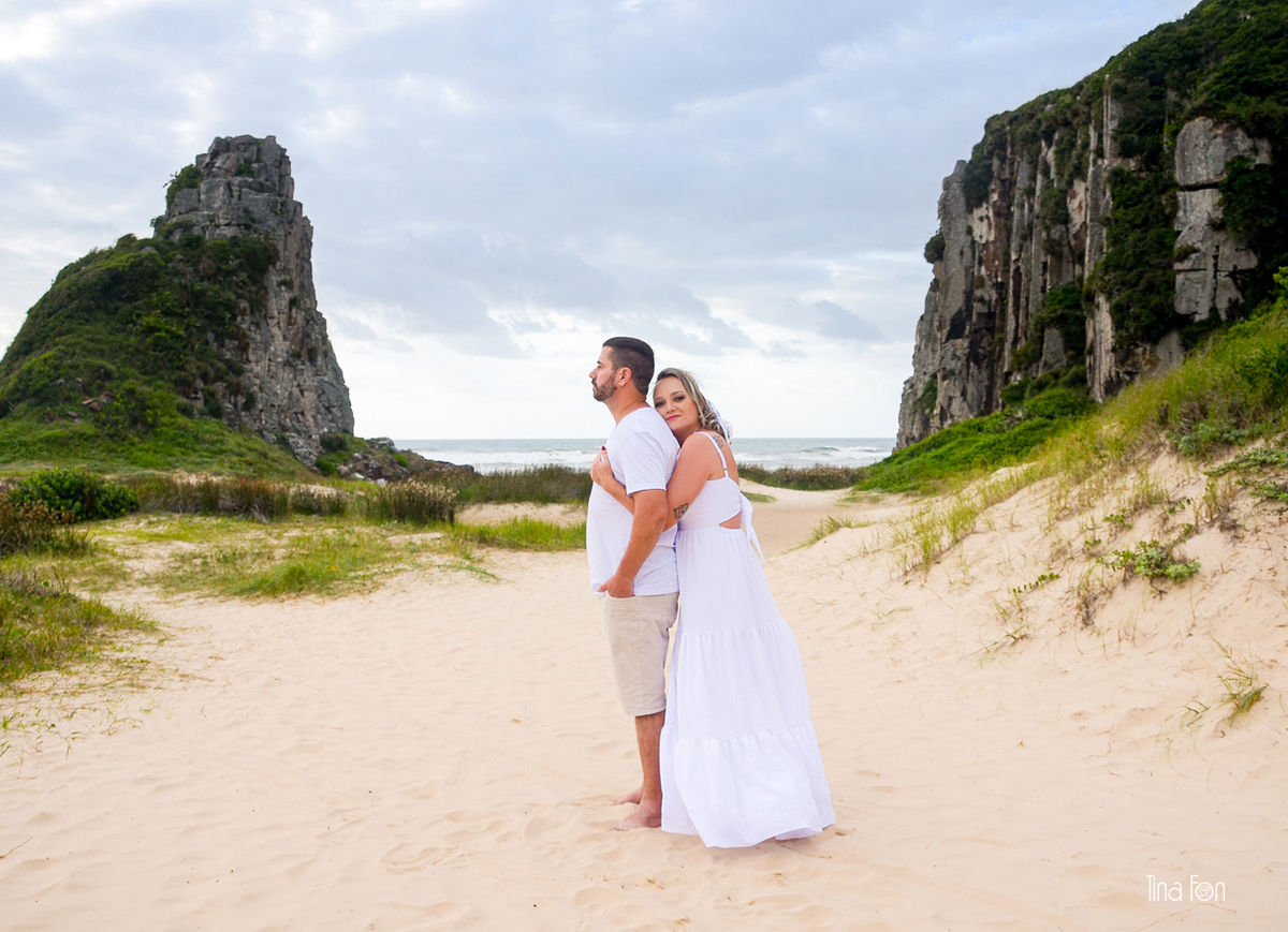 tina fon fotografia+ensaio casal+na+praia+de+torres+book+