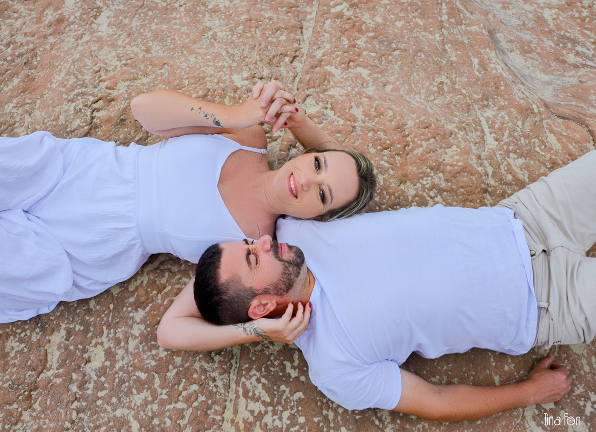 tina fon fotografia+ensaio casal+na+praia+de+torres+book+