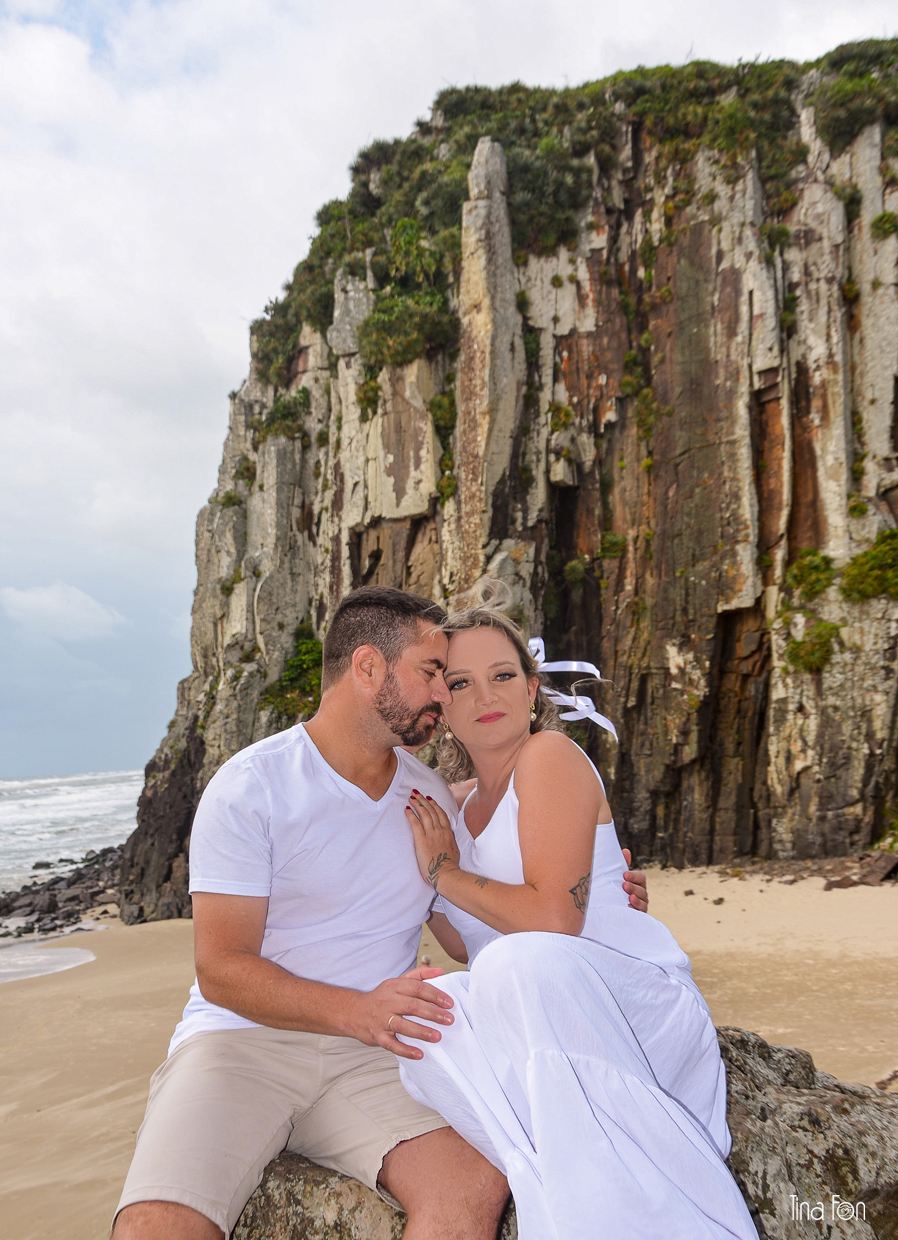 tina fon fotografia+ensaio casal+na+praia+de+torres+book+