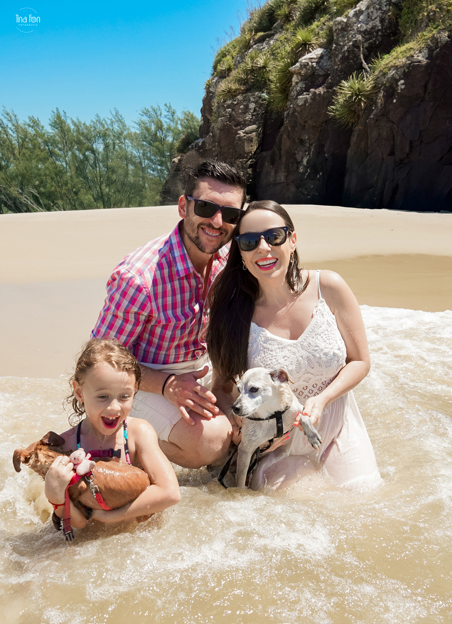 tina fon fotografia+ensaio infantil
_na praia+torres+familia+pets 