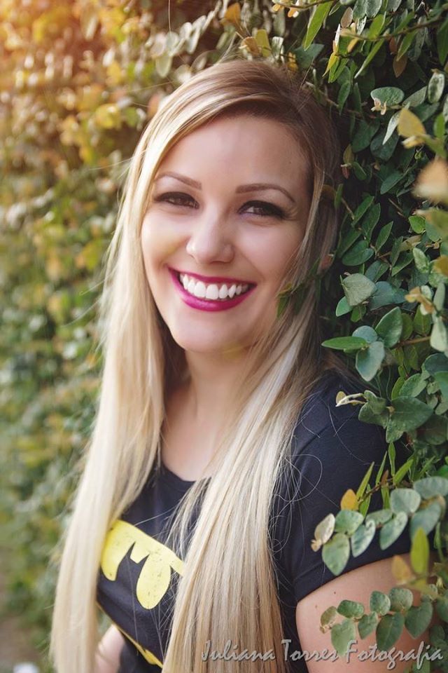 Ensaio-fotográfico-estúdio-book-fotografia-São-Carlos-SP-Juliana-Torres-Figurinos-fotografa