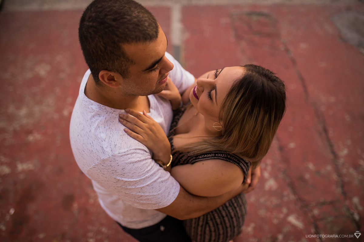 pre casmento em sao roque posto ipiranga posto castro sessão fotografica de casal posto castrp