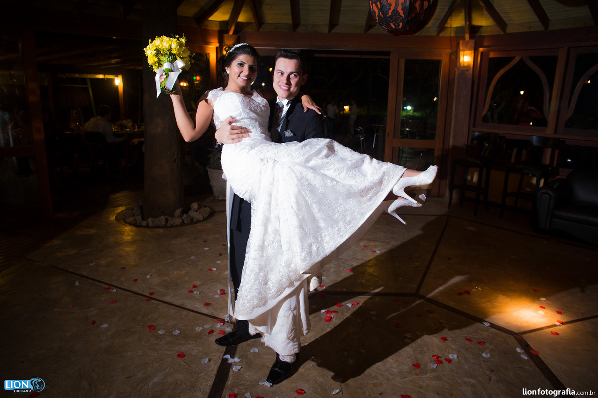 makingof, bride, noiva, casamento, noivo, lion fotografia, wedding, são roque, groon, fotografo, igreja, festa, decoração,