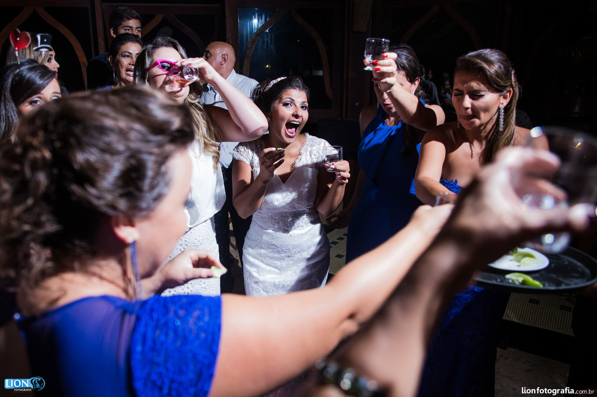 makingof, bride, noiva, casamento, noivo, lion fotografia, wedding, são roque, groon, fotografo, igreja, festa, decoração,