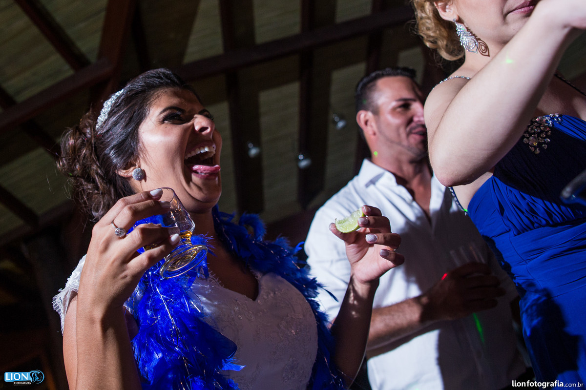 makingof, bride, noiva, casamento, noivo, lion fotografia, wedding, são roque, groon, fotografo, igreja, festa, decoração,