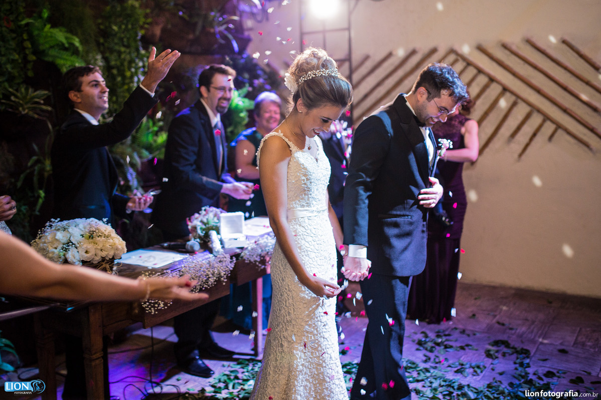 casamento, wedding, makingof, fotografo de casamento, são paulo, alphaville, barueri, tantra, emoção, lion, fotografia, bride, noiva, terno, noivo, casal, festa, buquet, são roque, álbum de casamento