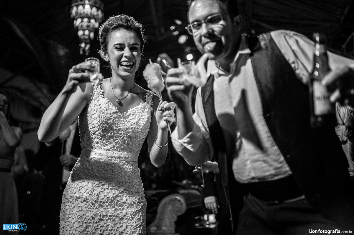 casamento, wedding, makingof, fotografo de casamento, são paulo, alphaville, barueri, tantra, emoção, lion, fotografia, bride, noiva, terno, noivo, casal, festa, buquet, são roque, álbum de casamento