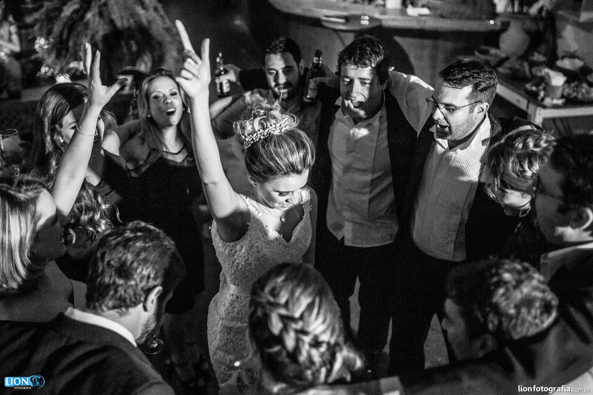 casamento, wedding, makingof, fotografo de casamento, são paulo, alphaville, barueri, tantra, emoção, lion, fotografia, bride, noiva, terno, noivo, casal, festa, buquet, são roque, álbum de casamento