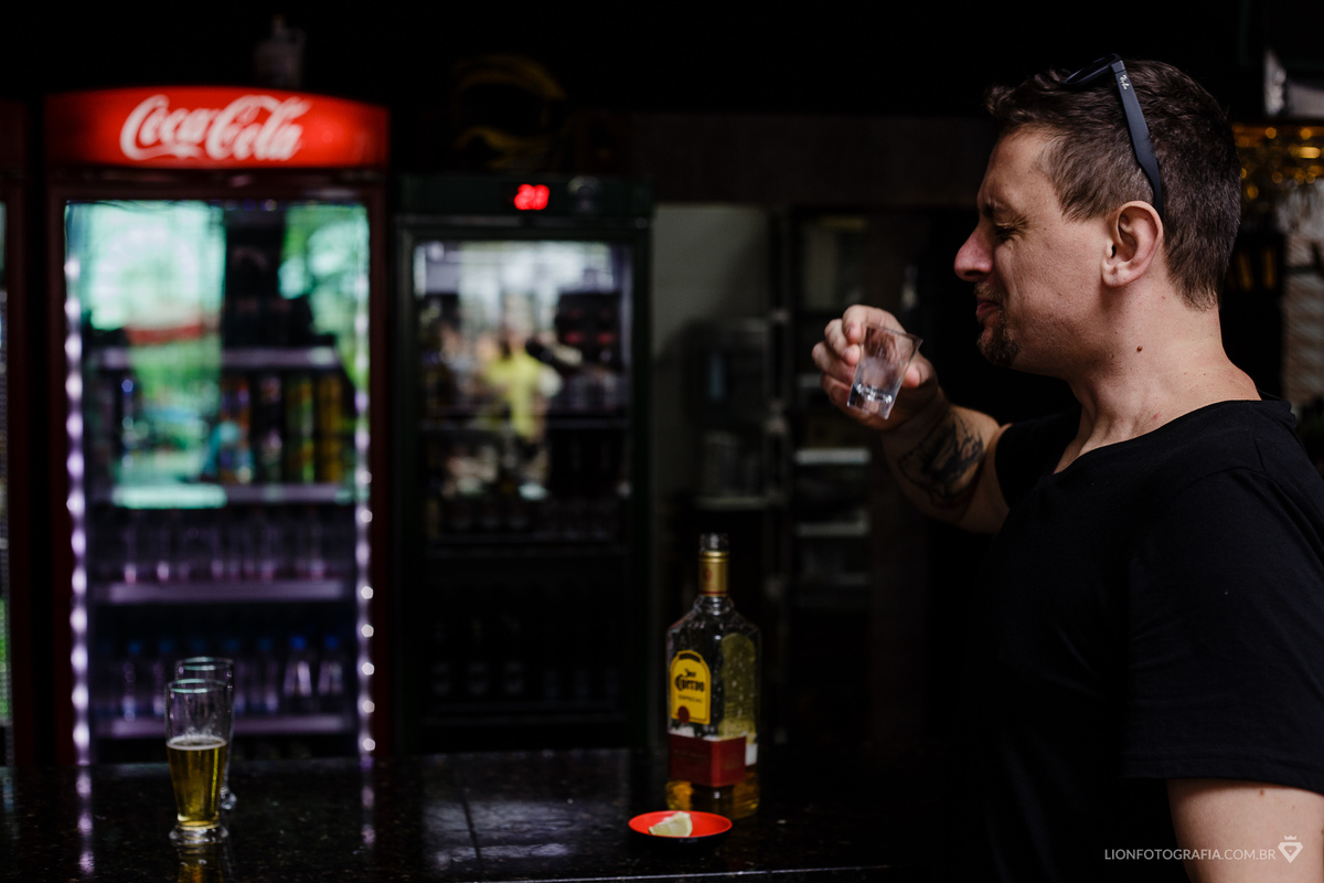 noivo toma tequila