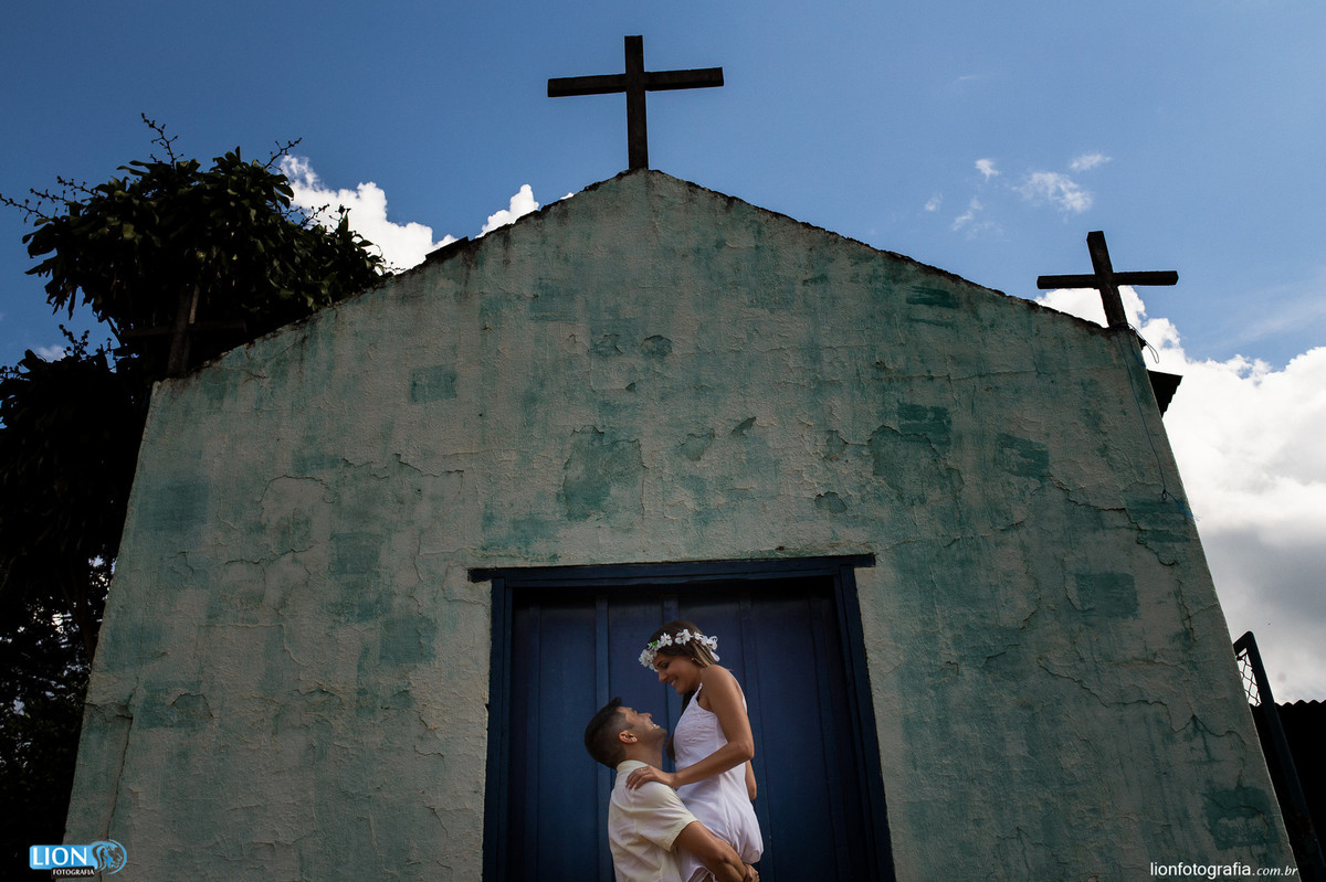 pré-wedding casal ensaio fotografo lion fotografia ibiuna igreja