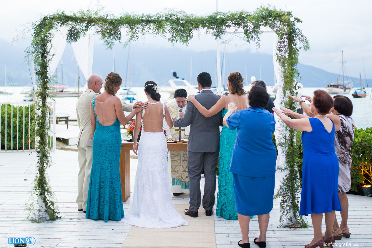 wedding casamento ilha bela noiva noivo emoção sea club alianças