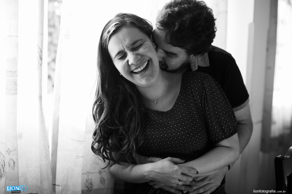 ensaio de casal, lion fotografia, fotografo, são roque, vinicula, tradição. interior, fotos no campo