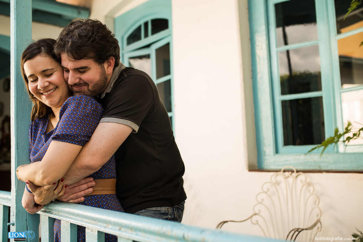 ensaio de casal, lion fotografia, fotografo, são roque, vinicula, tradição. interior, fotos no campo