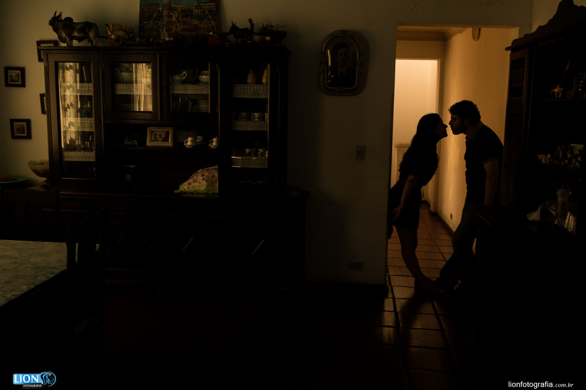 ensaio de casal, lion fotografia, fotografo, são roque, vinicula, tradição. interior, fotos no campo