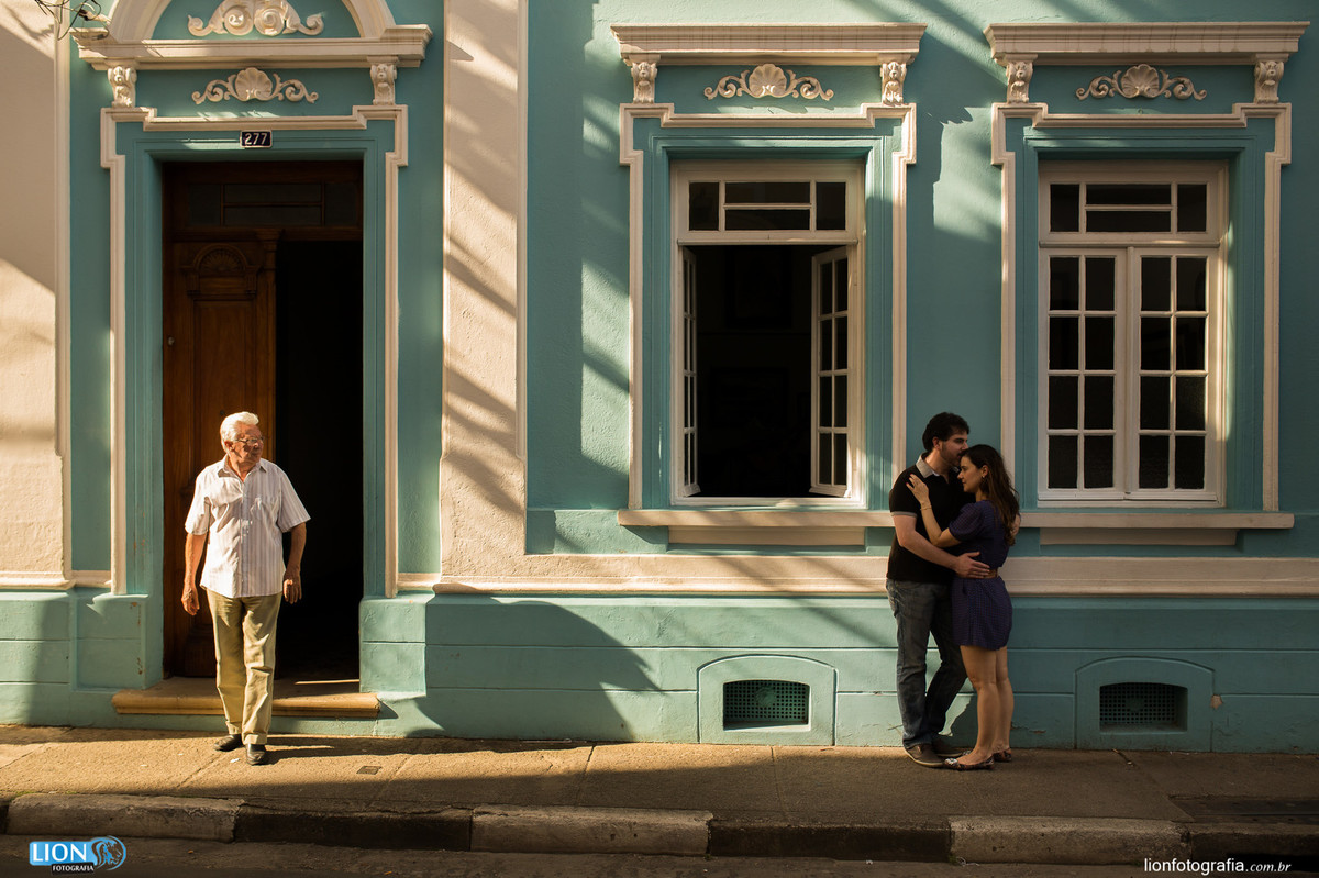 ensaio de casal, lion fotografia, fotografo, são roque, vinicula, tradição. interior, fotos no campo