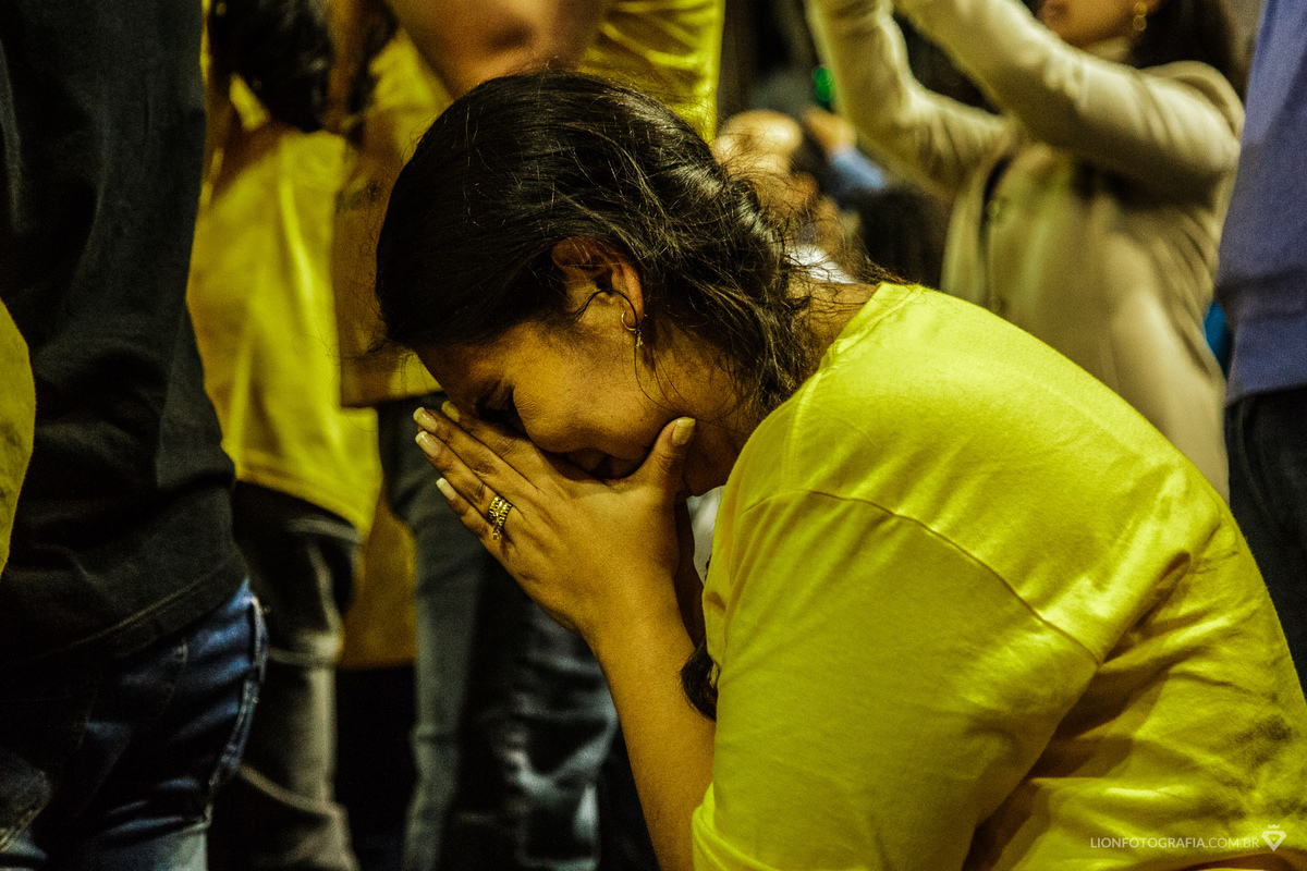 16 de agosto em São Roque Procissão Carros de lenha tradição estância turistica