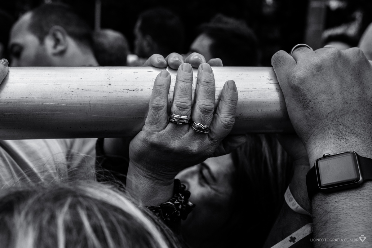 16 de agosto em São Roque Procissão Carros de lenha tradição estância turistica