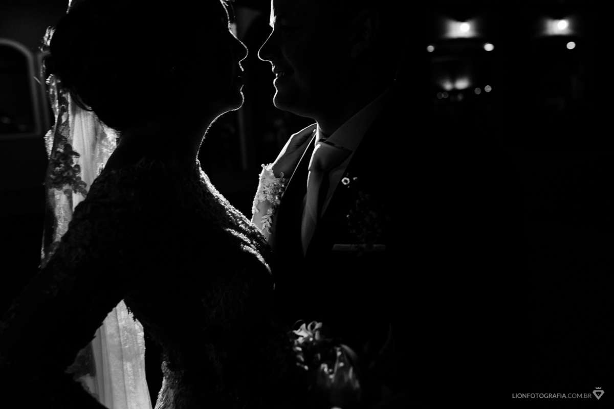 cerimonia de casamento em são roque na igreja da matriz jantar e festa salão de eventos cantina tia lina estrada do vinho goes casamento fotografia fotografo de casamento no campo lion fotografia