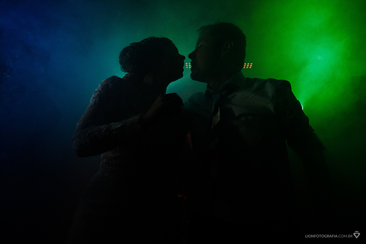 cerimonia de casamento em são roque na igreja da matriz jantar e festa salão de eventos cantina tia lina estrada do vinho goes casamento fotografia fotografo de casamento no campo lion fotografia