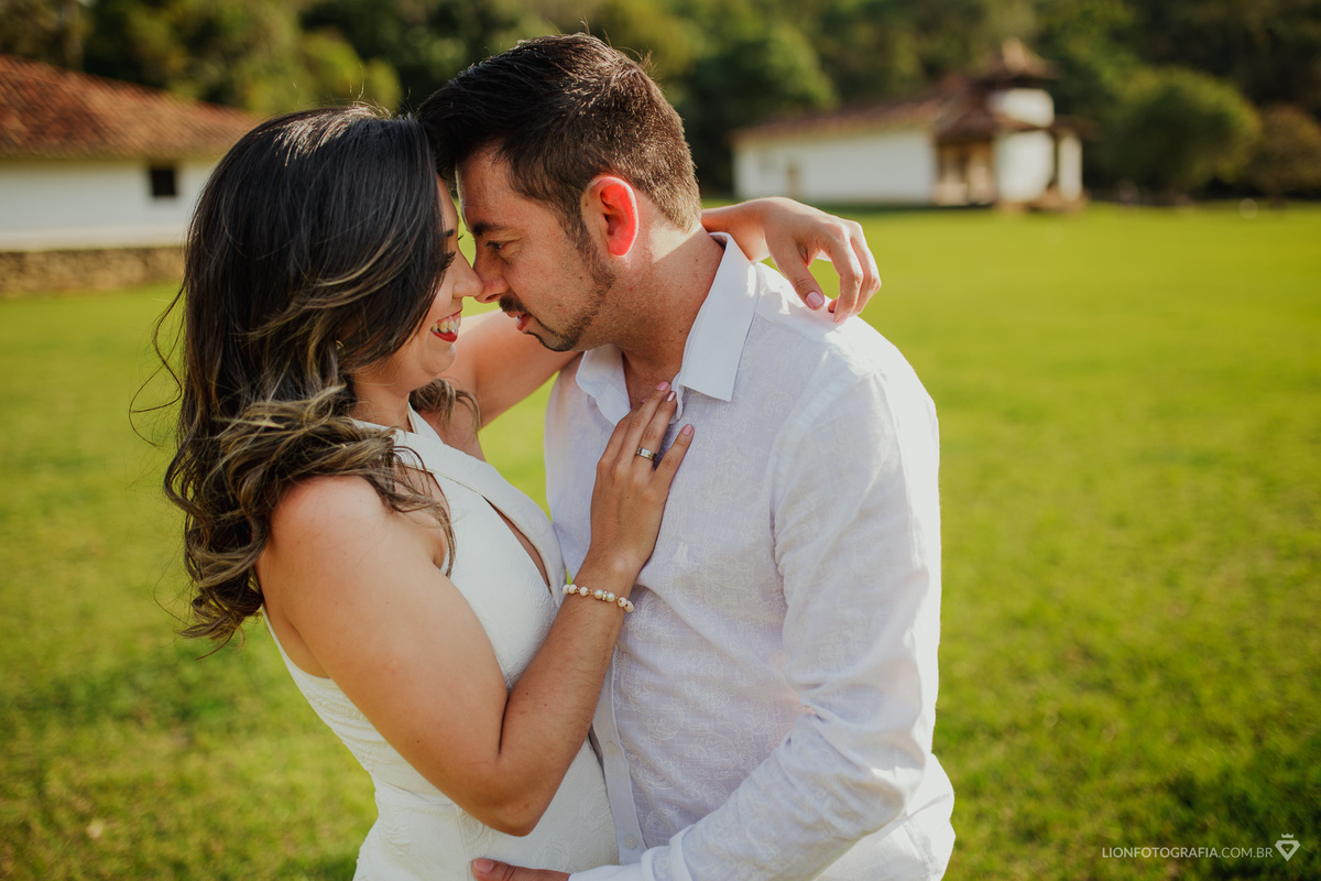 Pontos turísticos de são roque capela de santo antonio estação de trem museu ensaio fotográfico