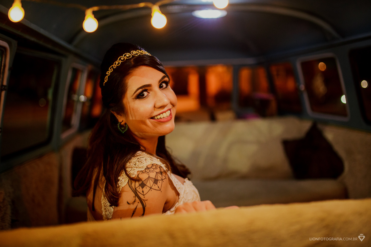 Casamento com tema Star Wars - casamento no campo - lion fotografia - fotografo de casamento em sao roque - estrada do vinho - kombi casamenteira - casamento