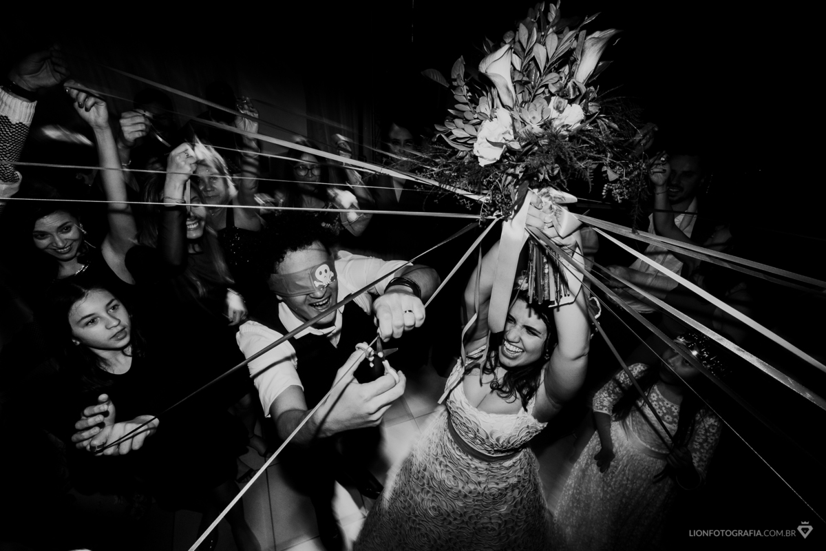 Casamento com tema Star Wars - casamento no campo - lion fotografia - fotografo de casamento em sao roque - estrada do vinho - kombi casamenteira - casamento