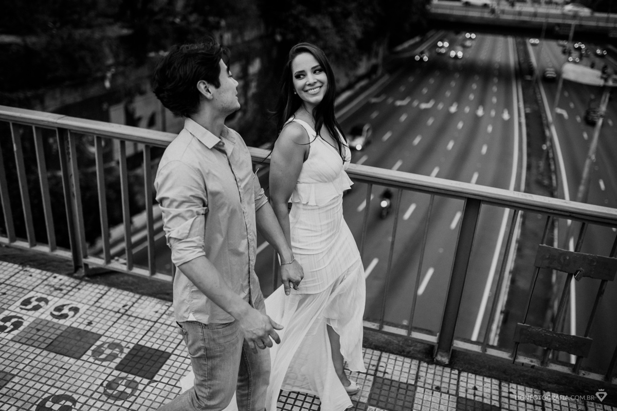 ensaio de casal pre wedding avenida paulista são paulo são roque estrada do vinho lion fotografia casamento