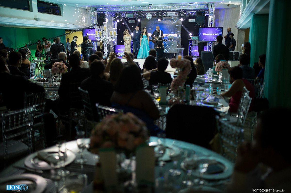 festa de 15 anos som e luz